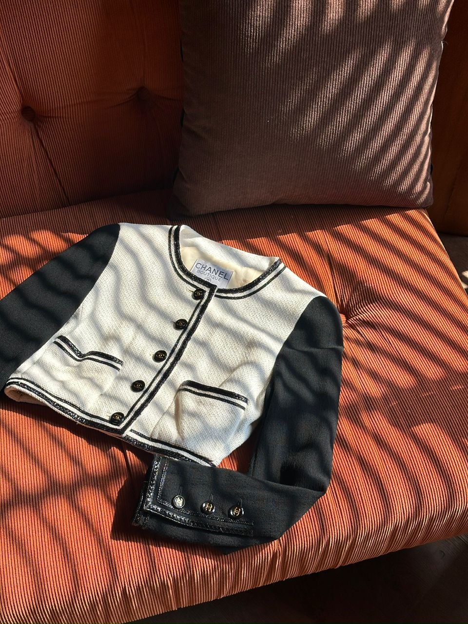 Chanel 1995 Black & White Cropped Jacket