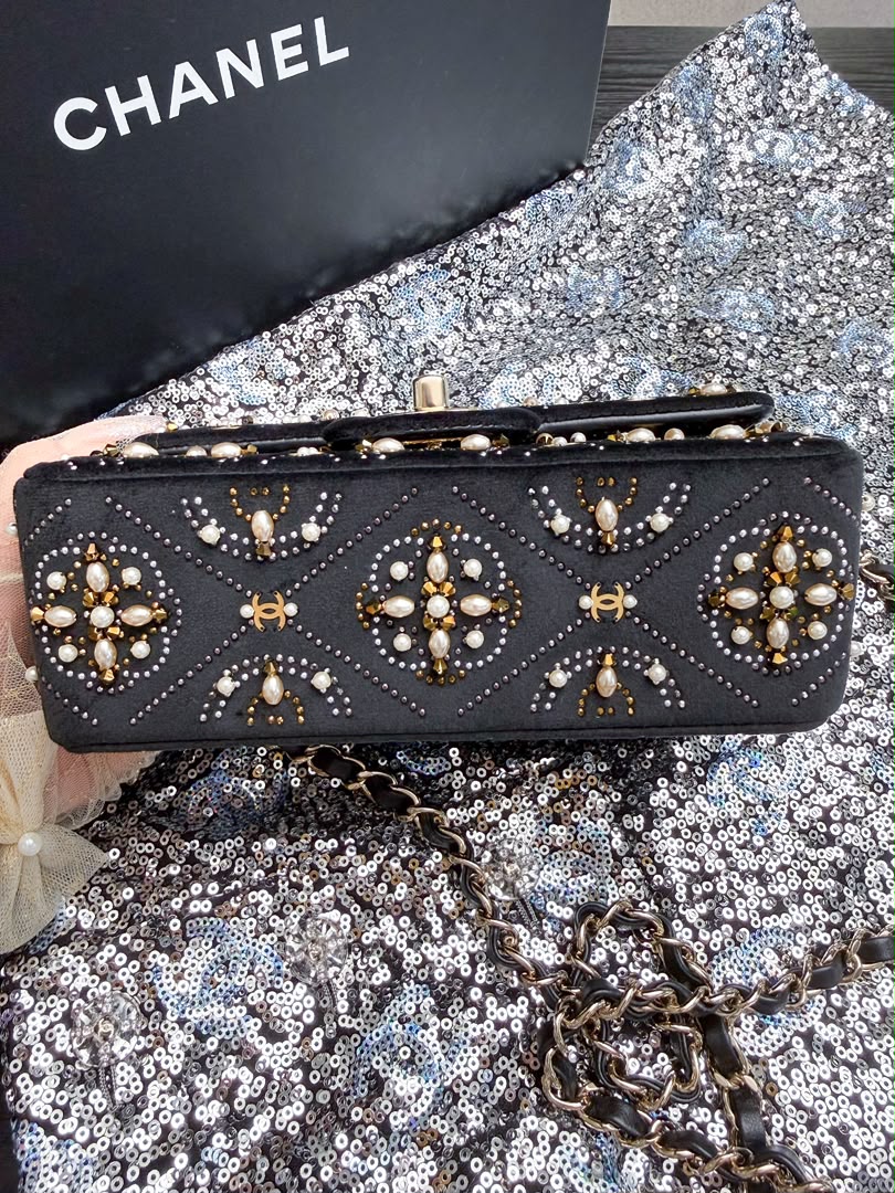 Chanel Pearl Strass CC Velvet Mini Flap Bag Black Velvet Light Gold Hardware 2021