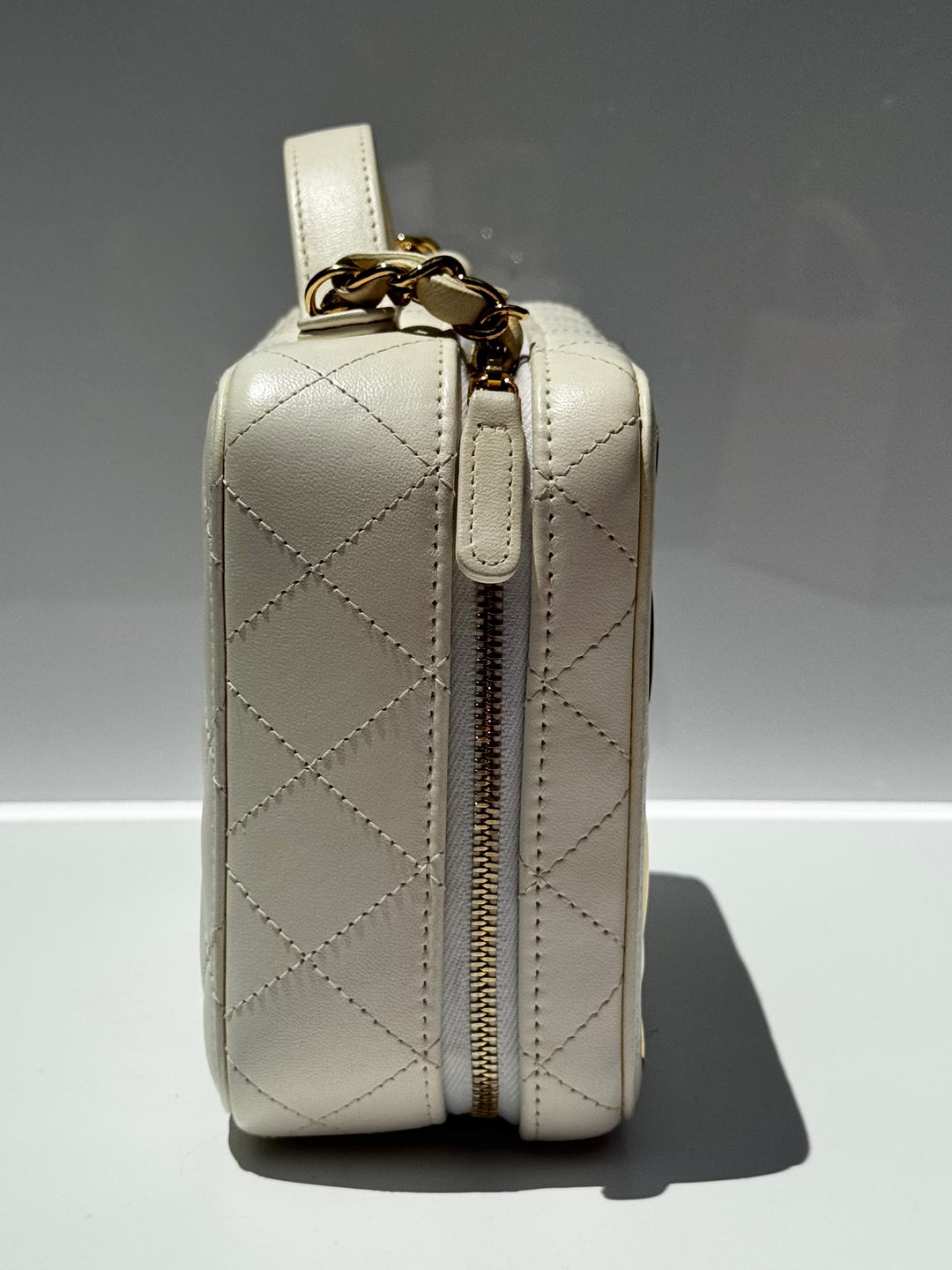 Chanel 21K Small White Lambskin Golden Plate Vanity Case