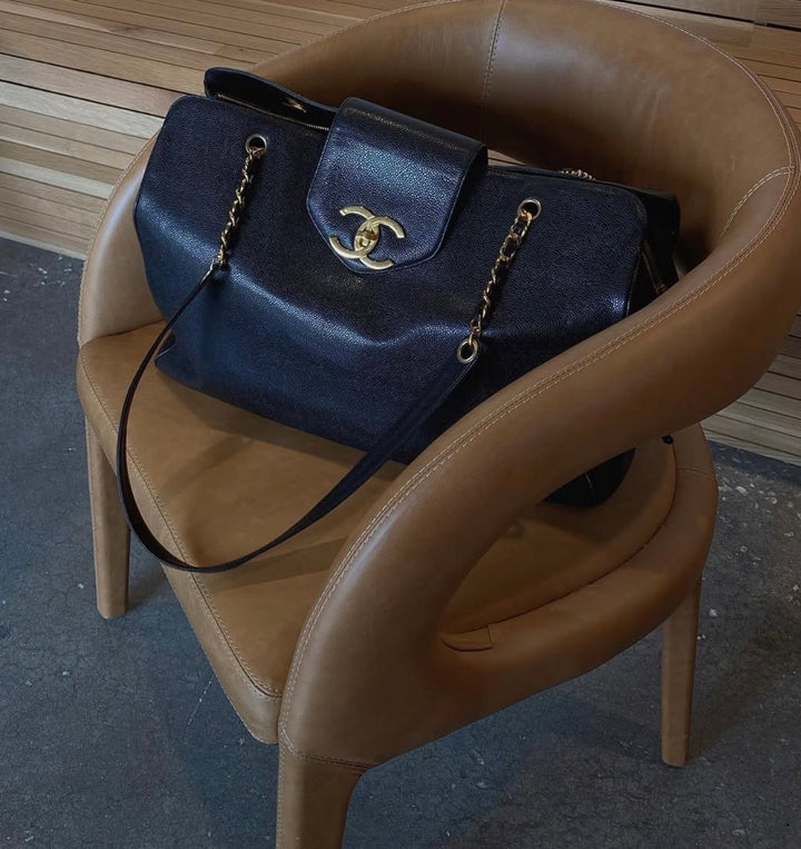 Chanel Rare Vintage Caviar XL Supermodel Tote