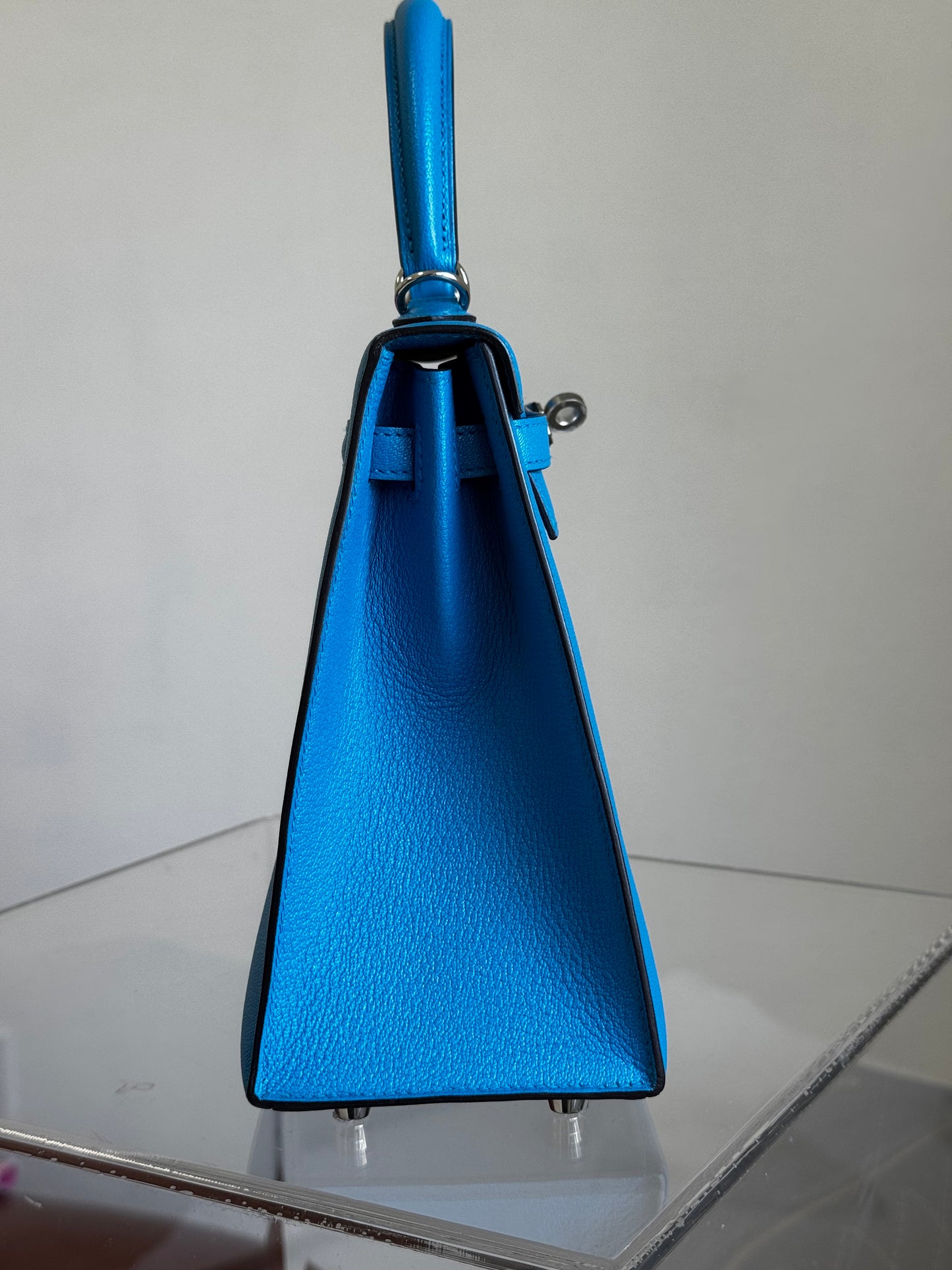Hermes Bleu Frida Chèvre Kelly 25 Sellier
