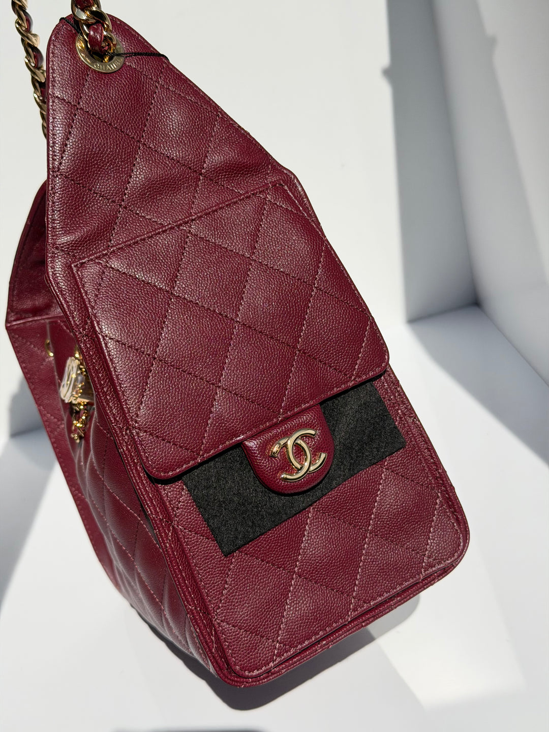 Chanel Small 25 Hobo Bag Caviar Leather Burgundy Antique Gold Hardware 2026