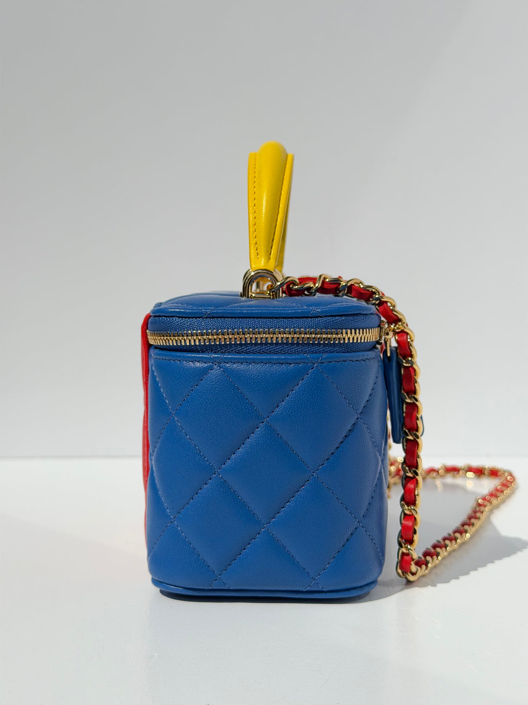 Chanel Superman Long Vanity With Chain Blue Lambskin Gold Hardware Métiers d’Art 2026