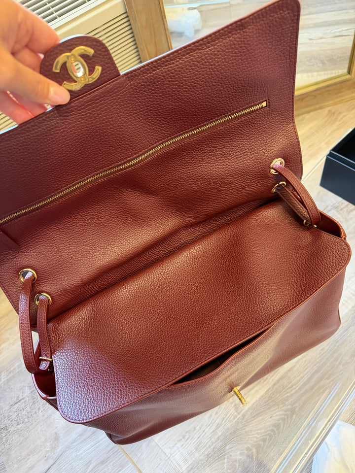 Chanel Maxi Flap Bag Burgundy Grained Calfskin Gold Tone Hardware Métiers D’Art 2026