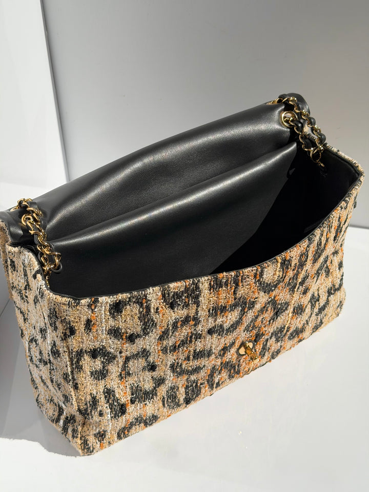 Chanel Maxi Flap Bag Brown Leopard Tweed Mixed Fibers Gold Tone Hardware Métiers D’Art 2026