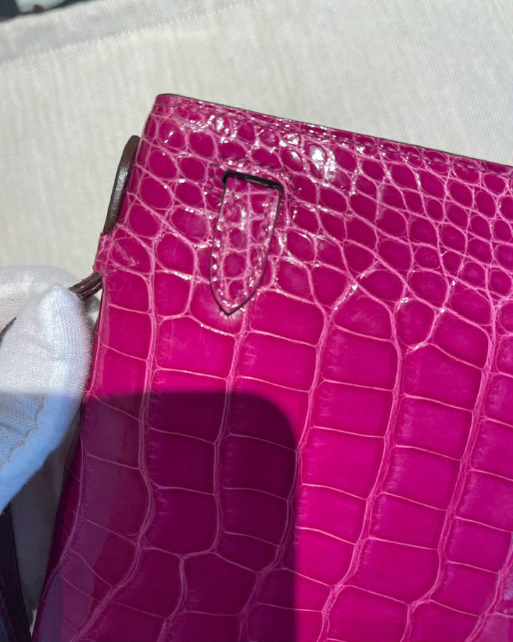Hermes Rose Scheherazade Alligator Kelly Pochette