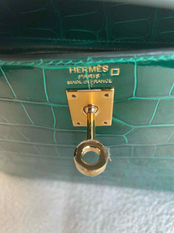 Hermes 2019 Emerald Green Shiny Alligator Kelly 25 Sellier