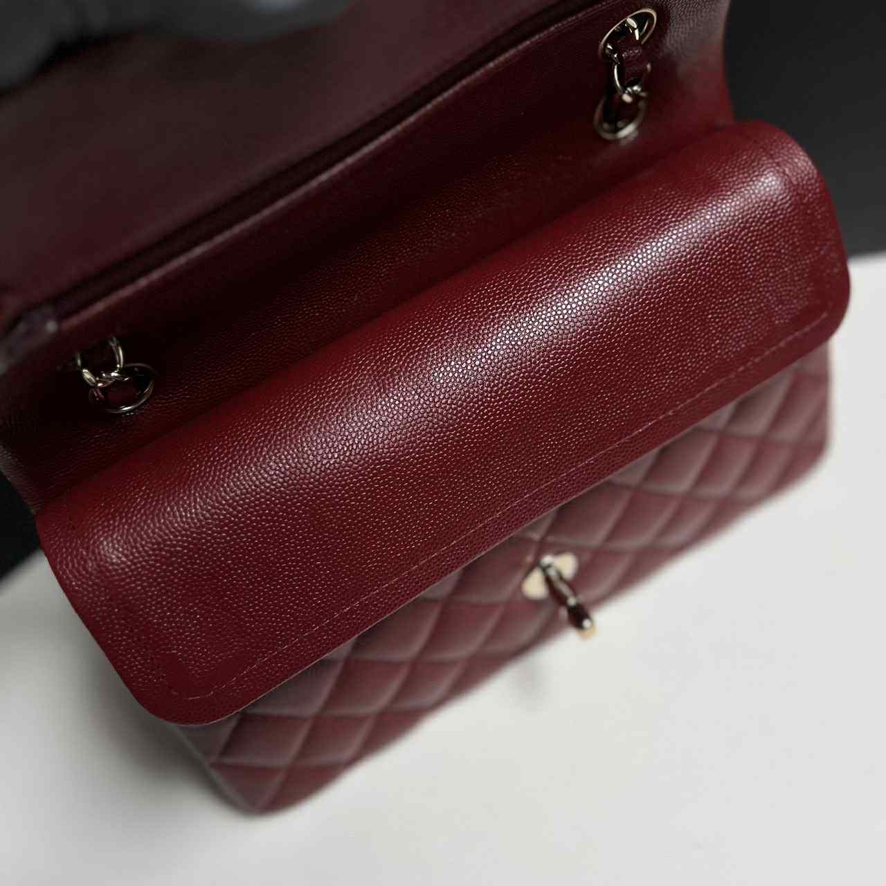 Chanel 19b Burgundy Small Caviar Classic Flap