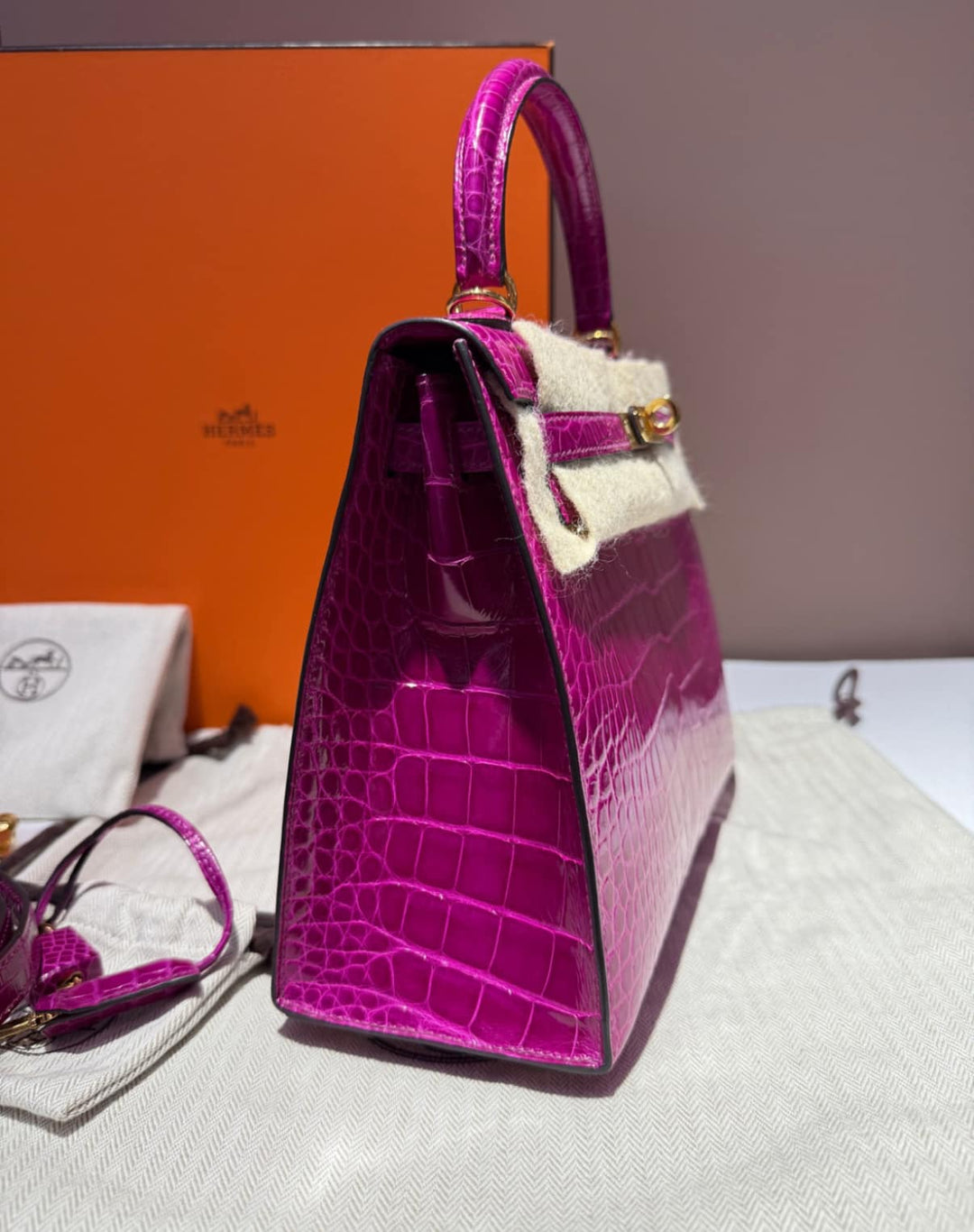 Hermes 2019 Rose Scheherazade Shiny Niloticus Crocodile Kelly 25 Sellier
