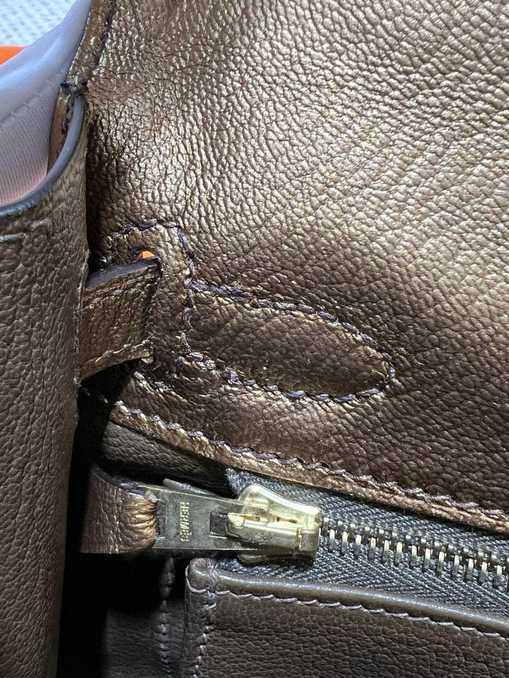 Hermes Limited Edition Bronze Chèvre Metallic Kelly 25 Sellier