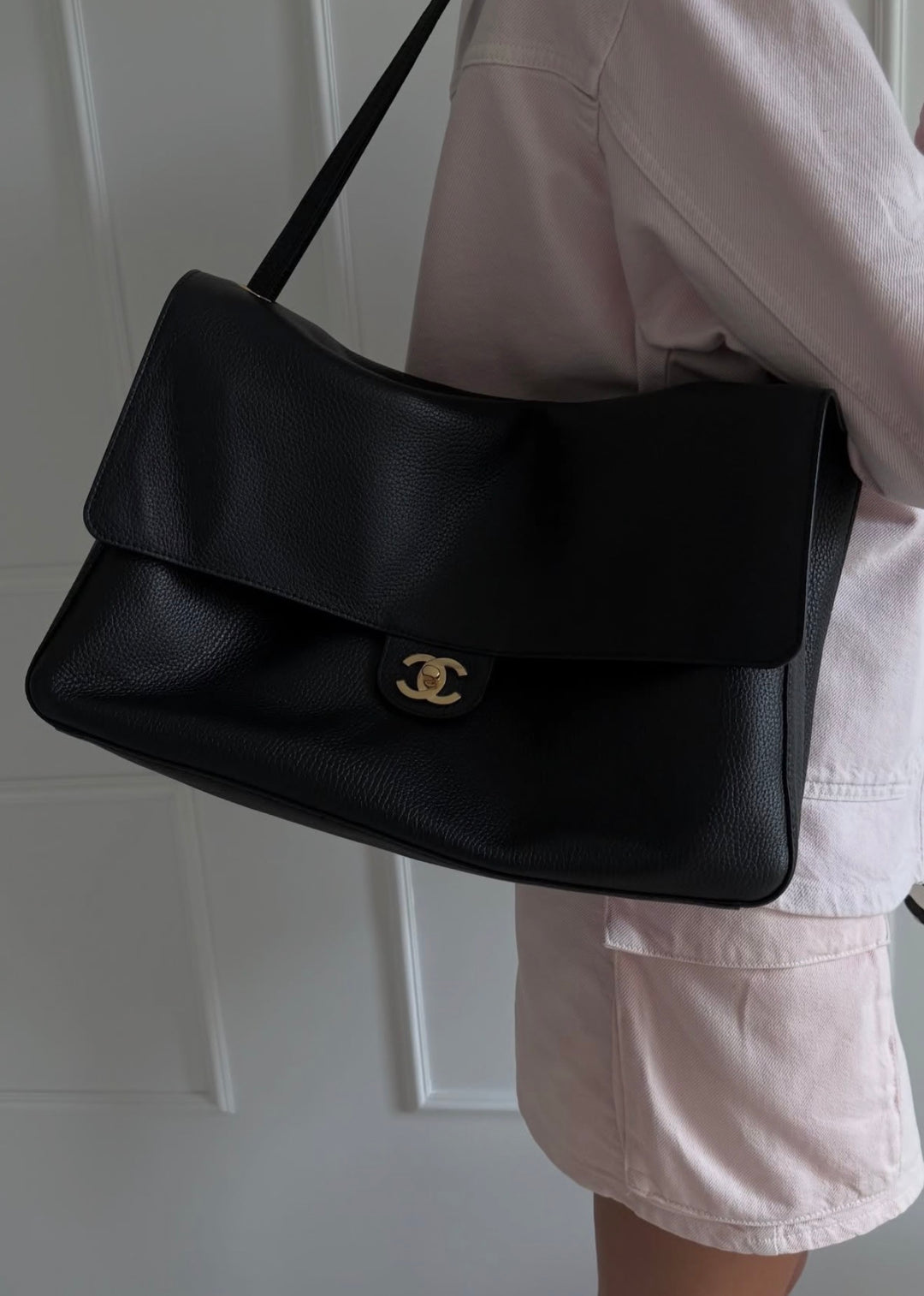 Chanel Maxi Flap Bag Black Souplissimo Grained Calfskin Gold Tone Hardware 2026