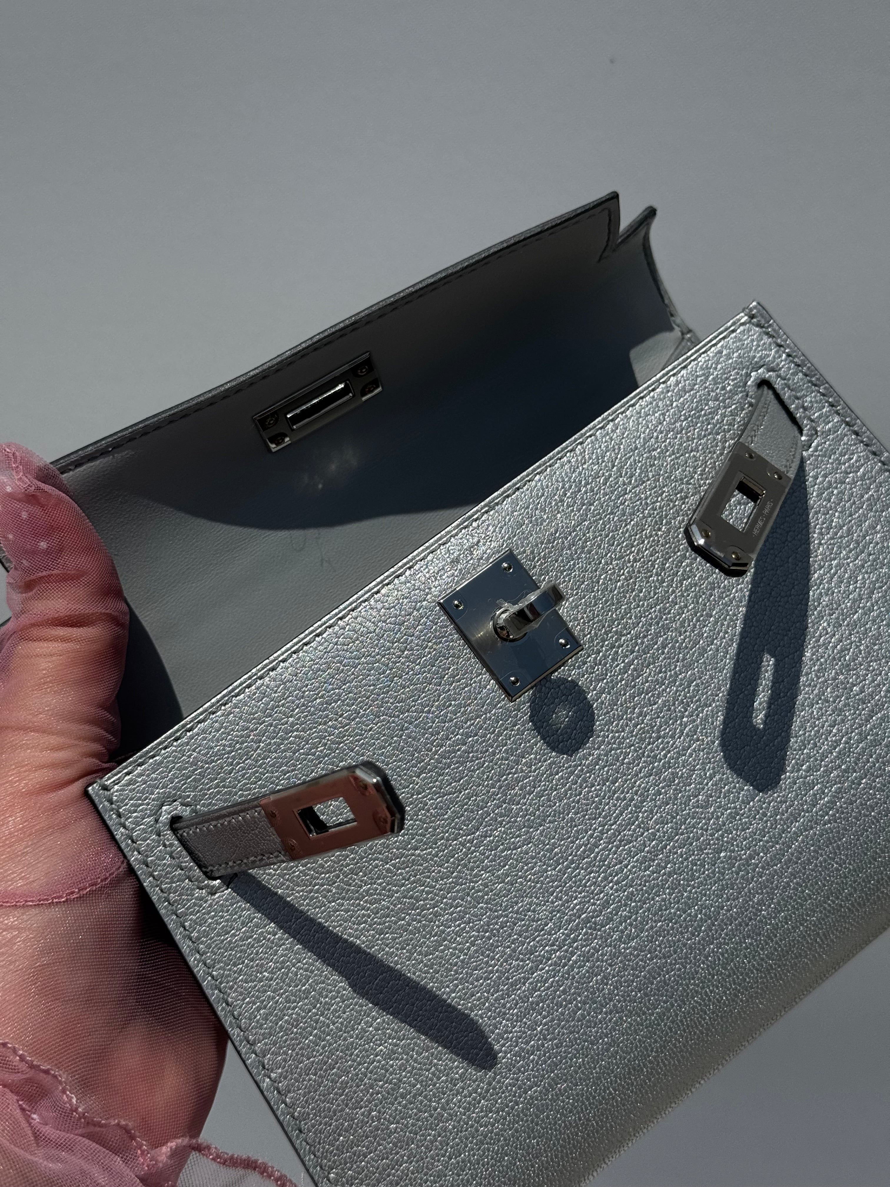 Hermes Mini Sellier Argent Silver Metallic Chevre Chamkilight