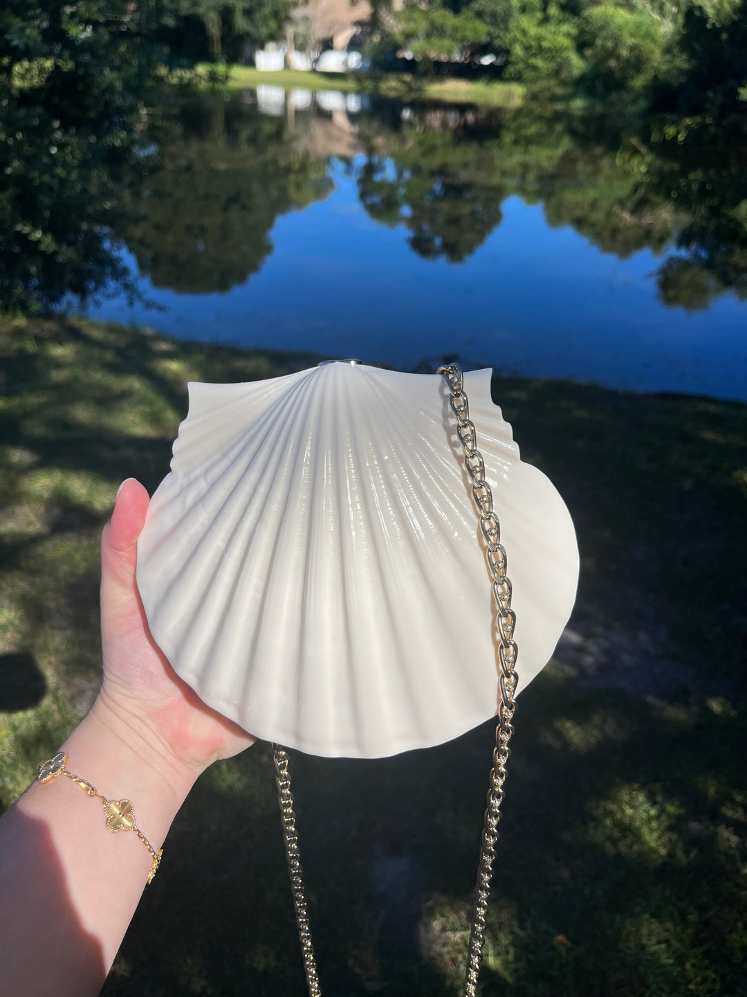 Chanel 19S White Runway Shell Minaudiere