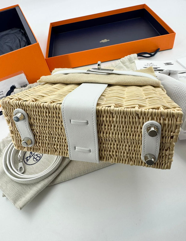 Hermès Mini Kelly Picnic Wicker New White Palladium Hardware 2023