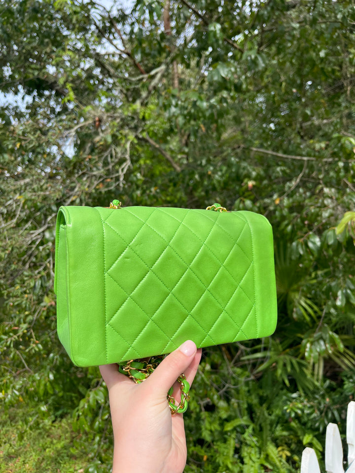 Chanel Rare Green Vintage Medium Lambskin Diana Flap Bag