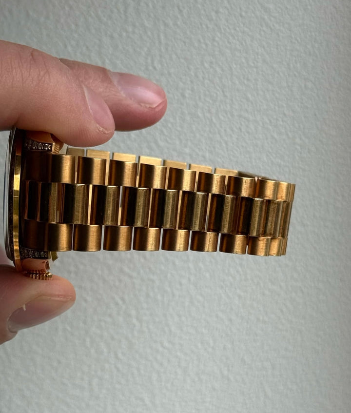 Vintage 1990 Rolex Day-Date 36mm Yellow Gold, Ruby String Dial Diamond Watch