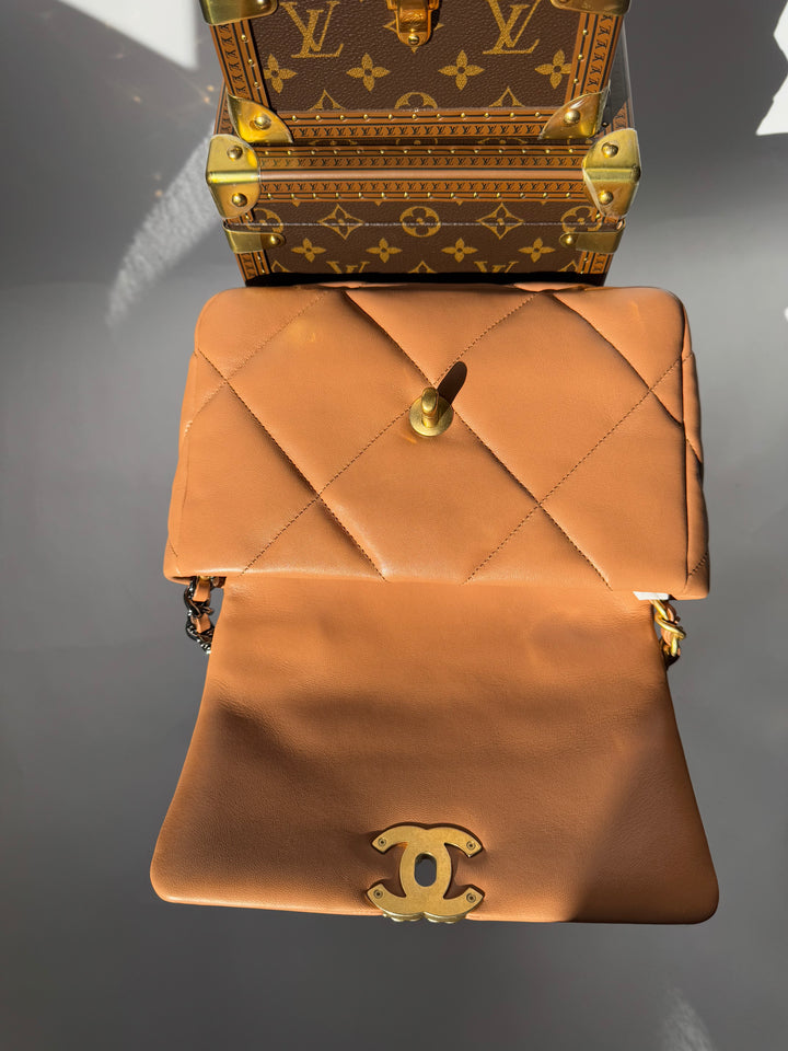 Chanel 21P Small Caramel 19 Flap Bag