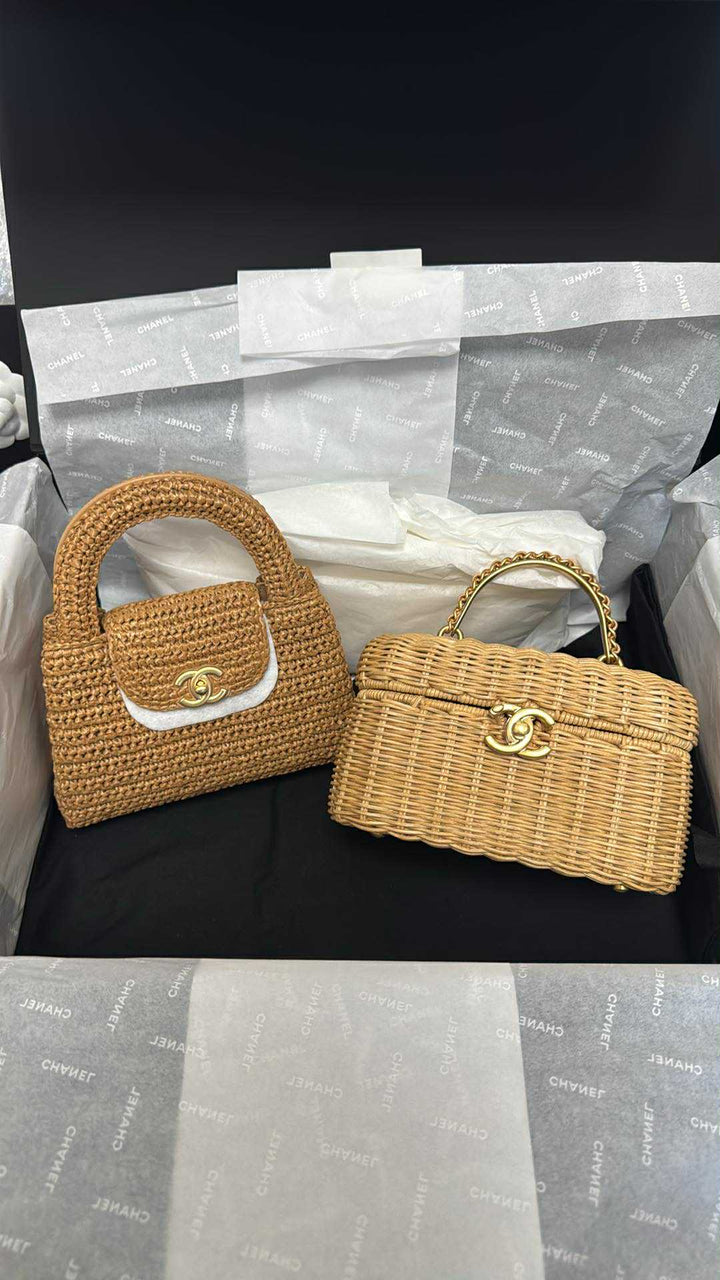 Chanel Cruise 2025/26 Braided Rattan Vanity Case