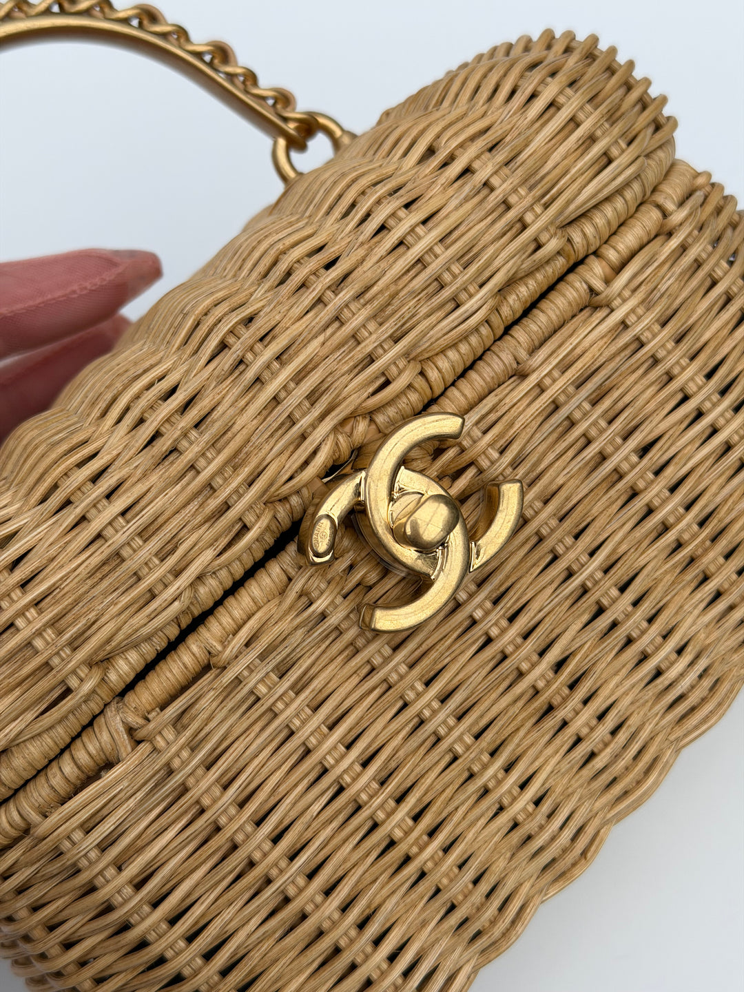Chanel Cruise 2025/26 Braided Rattan Vanity Case