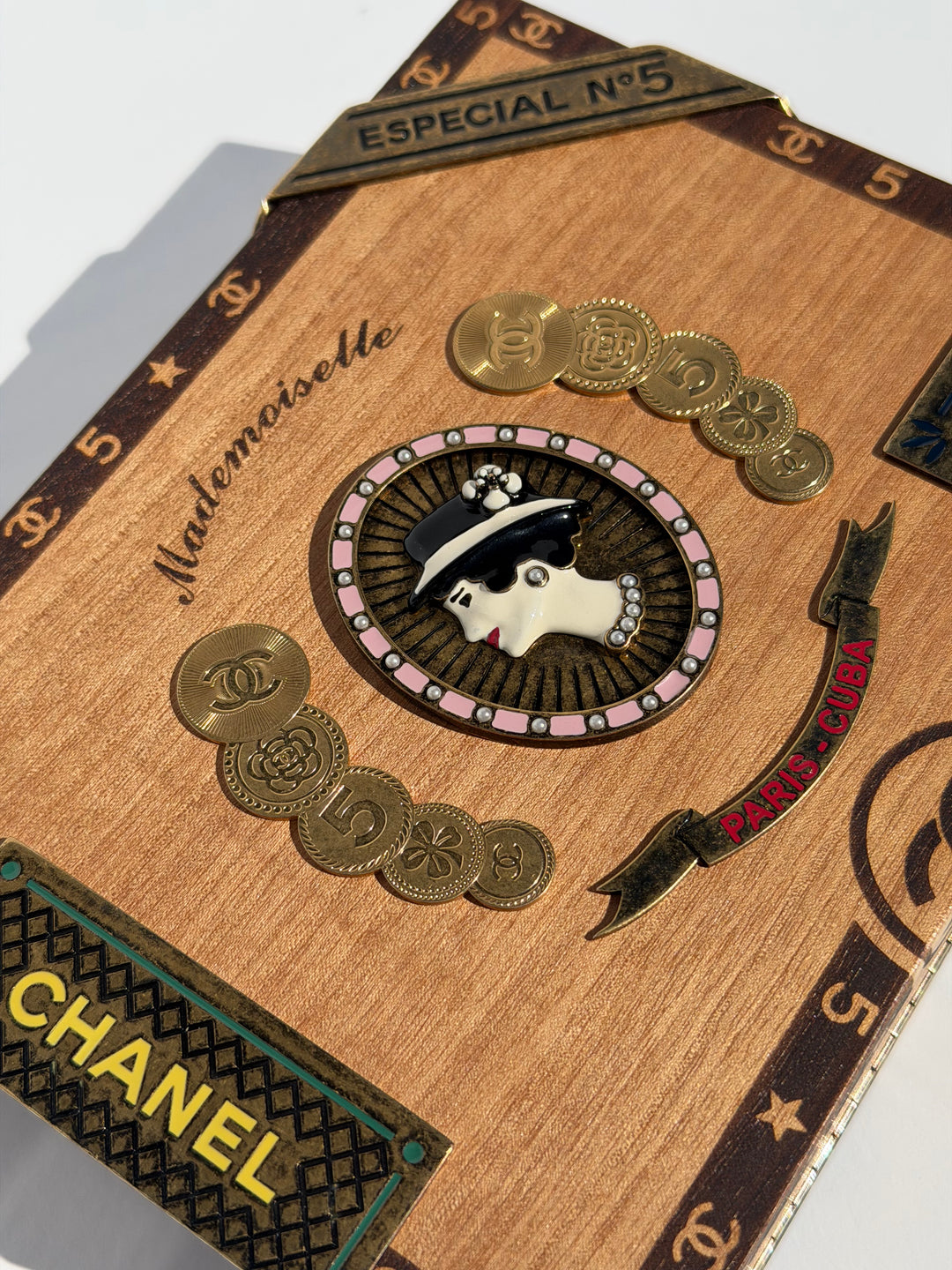 Chanel Havana By Night Cigar Box Minaudière 2017