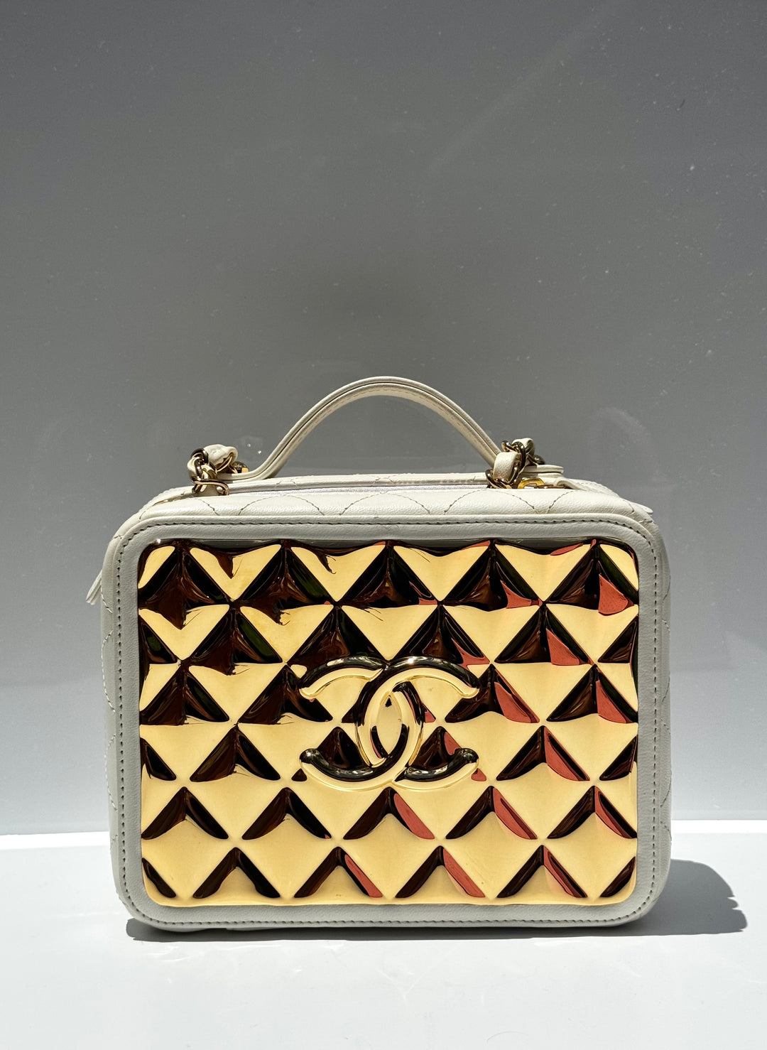 Chanel 21K Small White Lambskin Golden Plate Vanity Case
