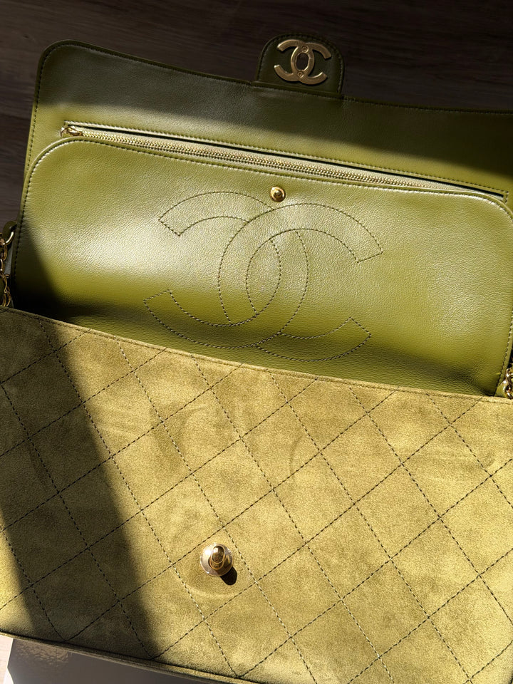 Chanel Maxi 32 Flap Bag Beige Souplissimo Suede Calfskin Gold Tone Hardware 2026