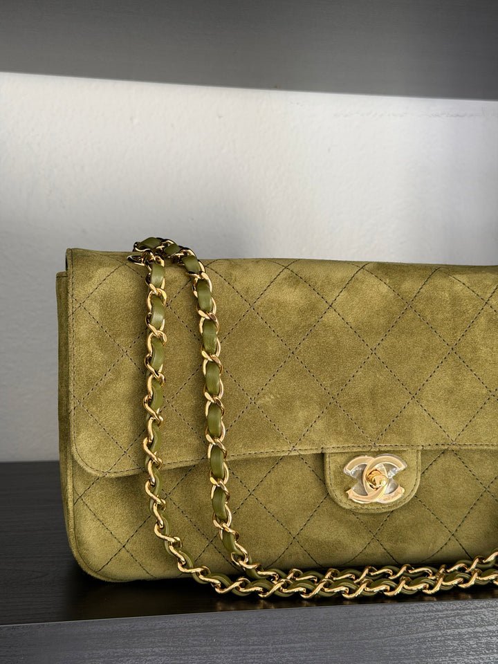 Chanel Maxi 32 Flap Bag Beige Souplissimo Suede Calfskin Gold Tone Hardware 2026