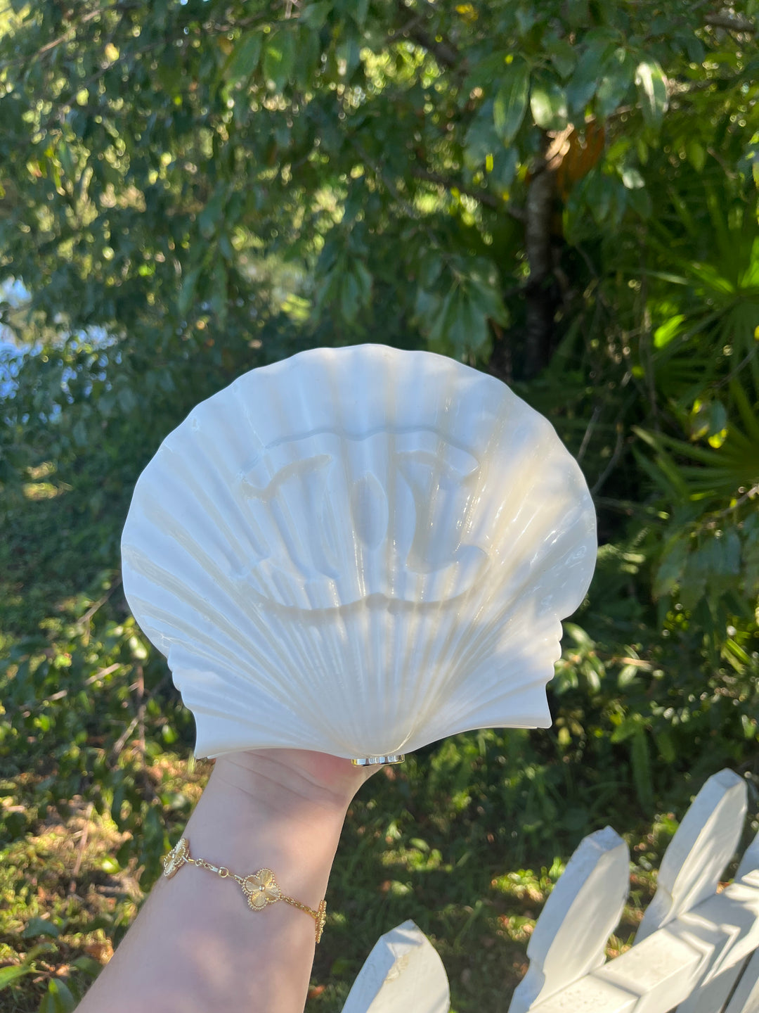 Chanel 19S White Runway Shell Minaudiere
