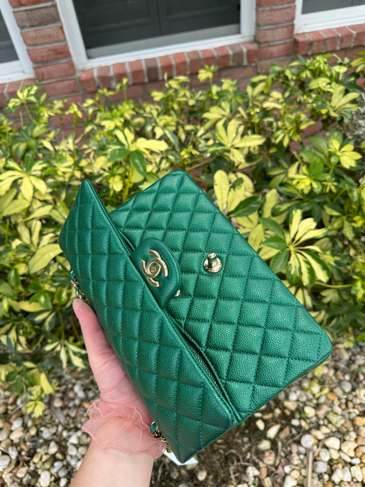 Chanel Classic Medium Double Flap Emerald Green Caviar Gold Hardware 2018