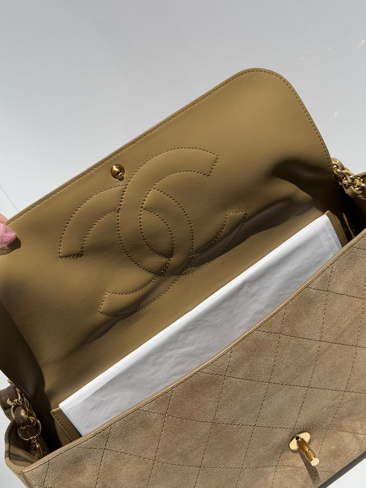Chanel Maxi Flap Bag Beige Souplissimo Suede Calfskin Gold Tone Hardware 2026