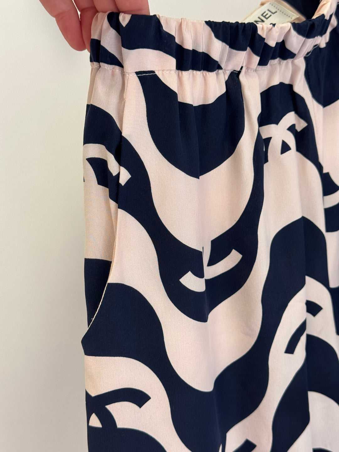 Chanel 2021 Navy/Pink Silk Wave Shirt & Pants Set