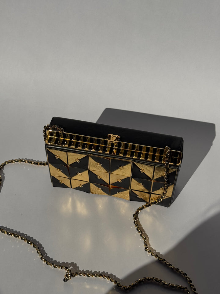 Chanel 19A Egypt Gold Lambskin Minaudiere Crossbody Black Gold 2019