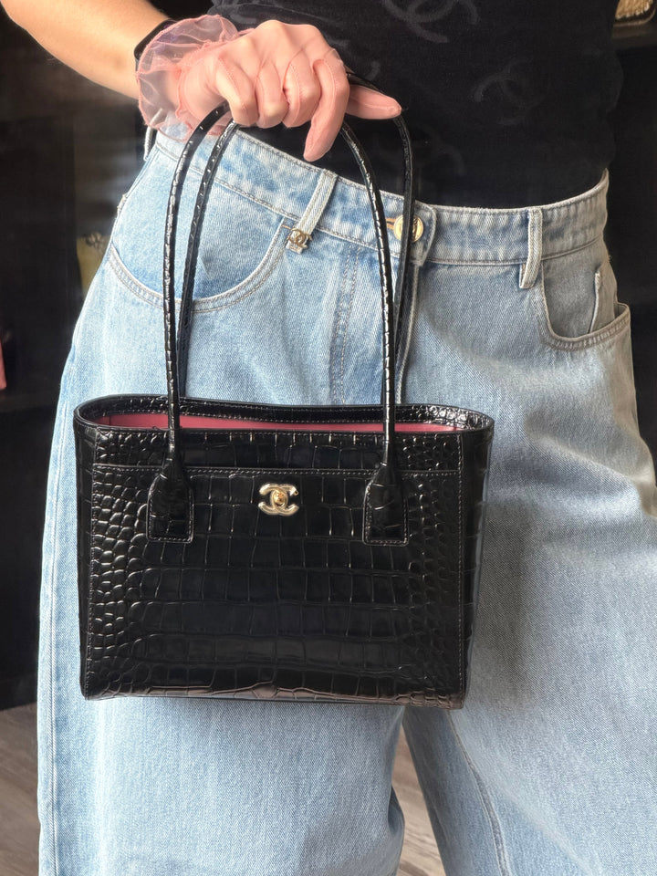 Chanel Mini Shopping Bag Crocodile Embossed Calfskin Black 2026