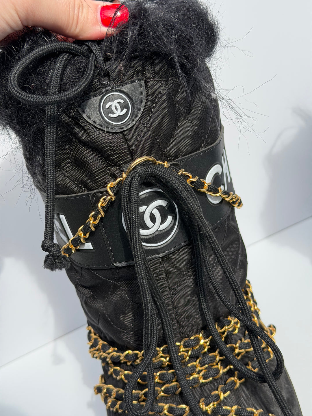 Chanel Apres Ski Moon Boots Black White 1993