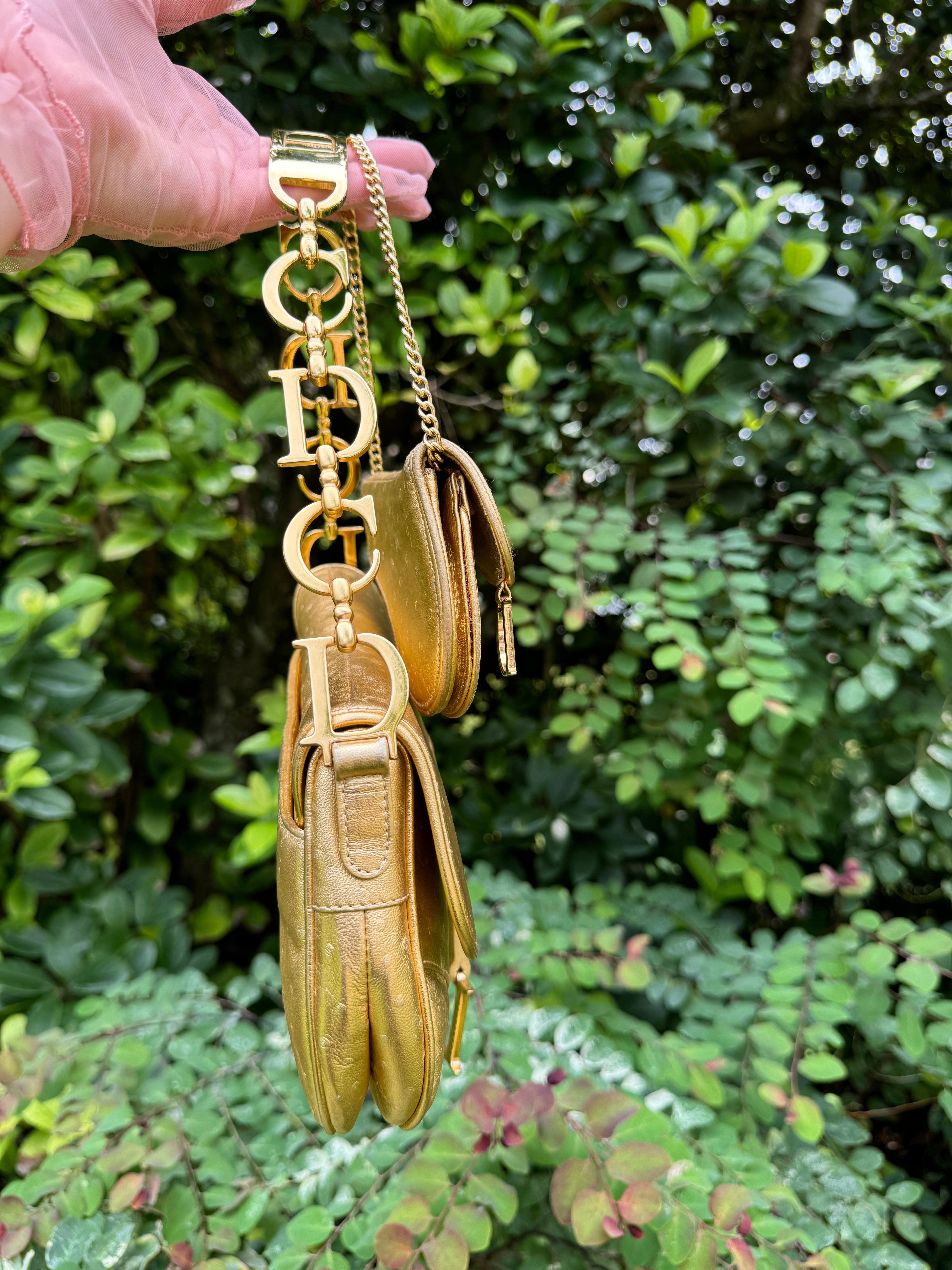 Christian Dior Metallic Gold Ostrich Saddle + Matching Pouch – Its