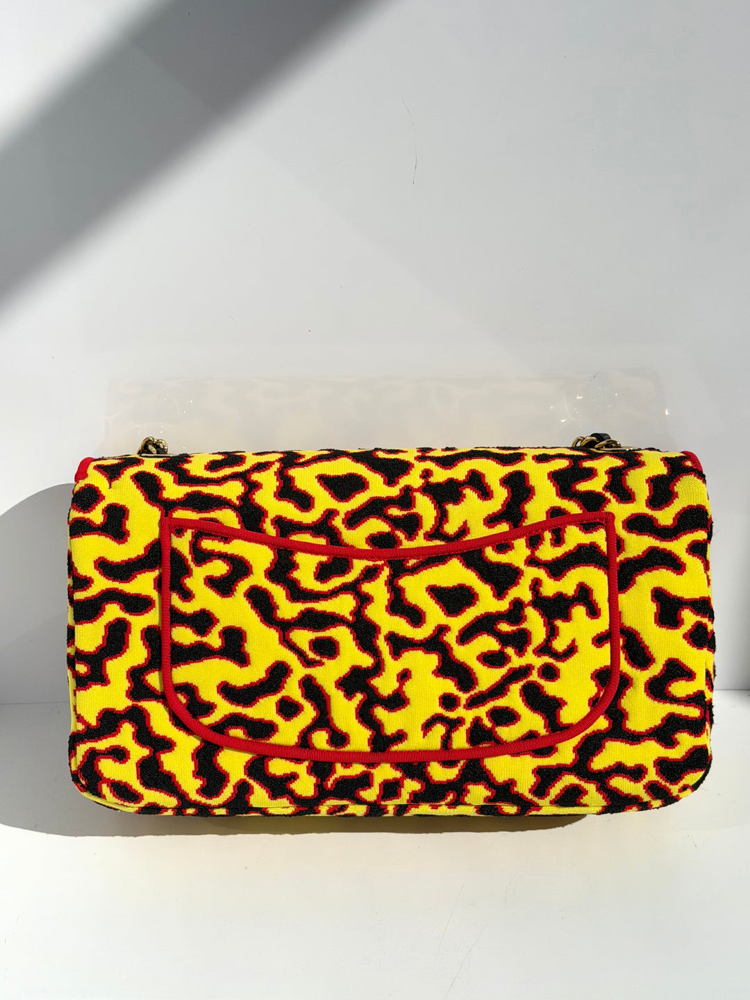 Chanel Maxi Runway Flap Bag in Yellow, Red & Black Mixed Fibers Gold Hardware Métiers d’Art 2026
