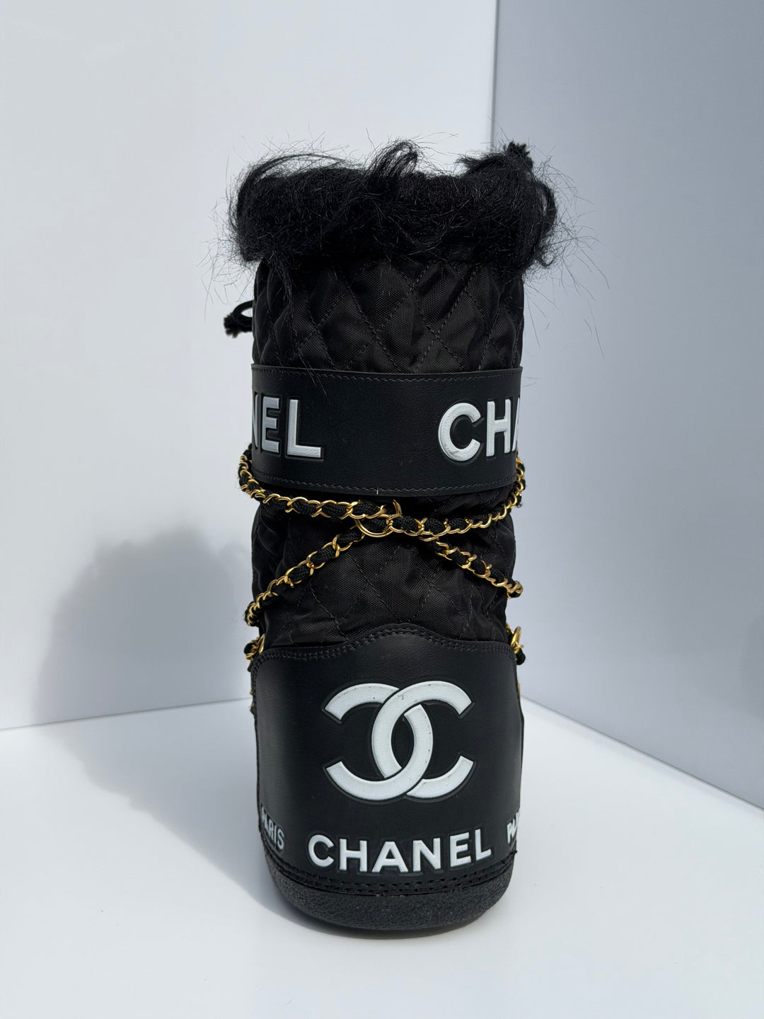 Chanel Apres Ski Moon Boots Black White 1993