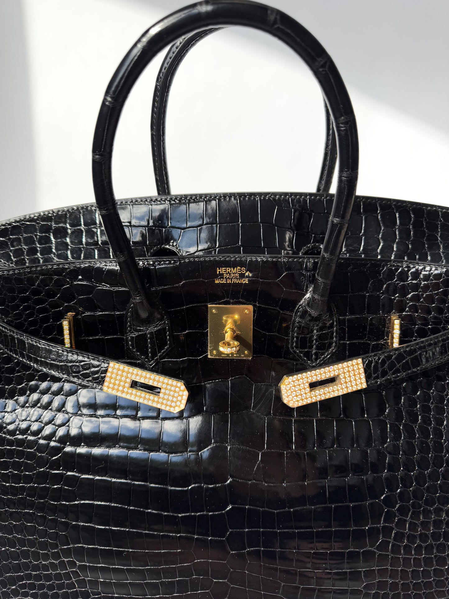 Hermes 18K Yellow Gold Diamond Black Porosus Crocodile Birkin 35