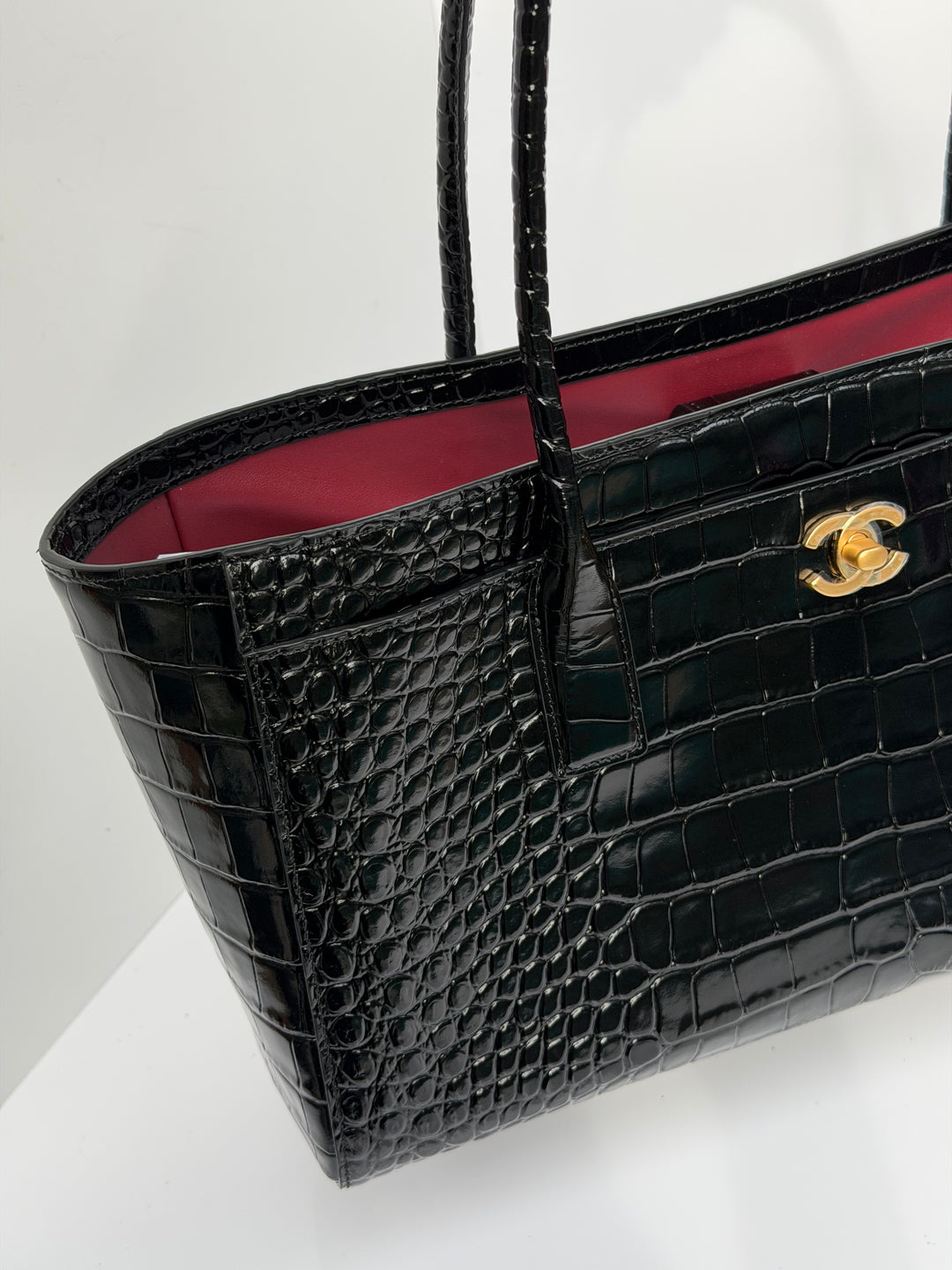 Chanel Small Shopping Bag Crocodile Embossed Calfskin Black 2026
