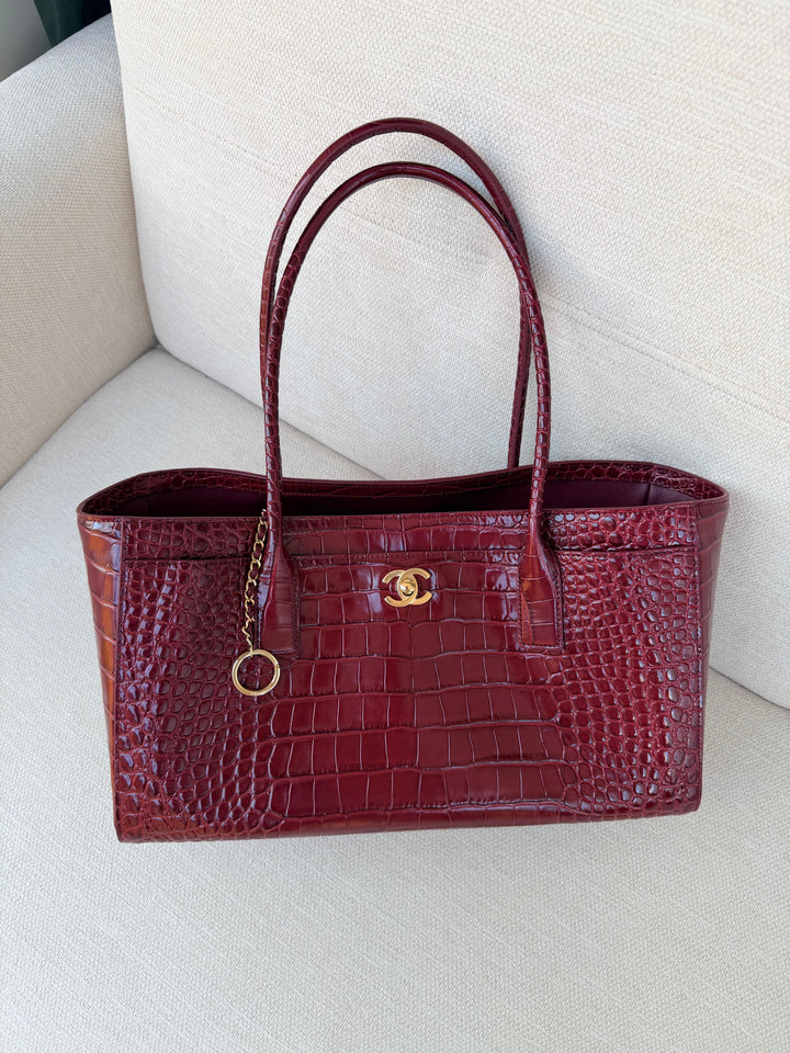 Chanel Small Shopping Bag Crocodile Embossed Calfskin Burgundy 2026
