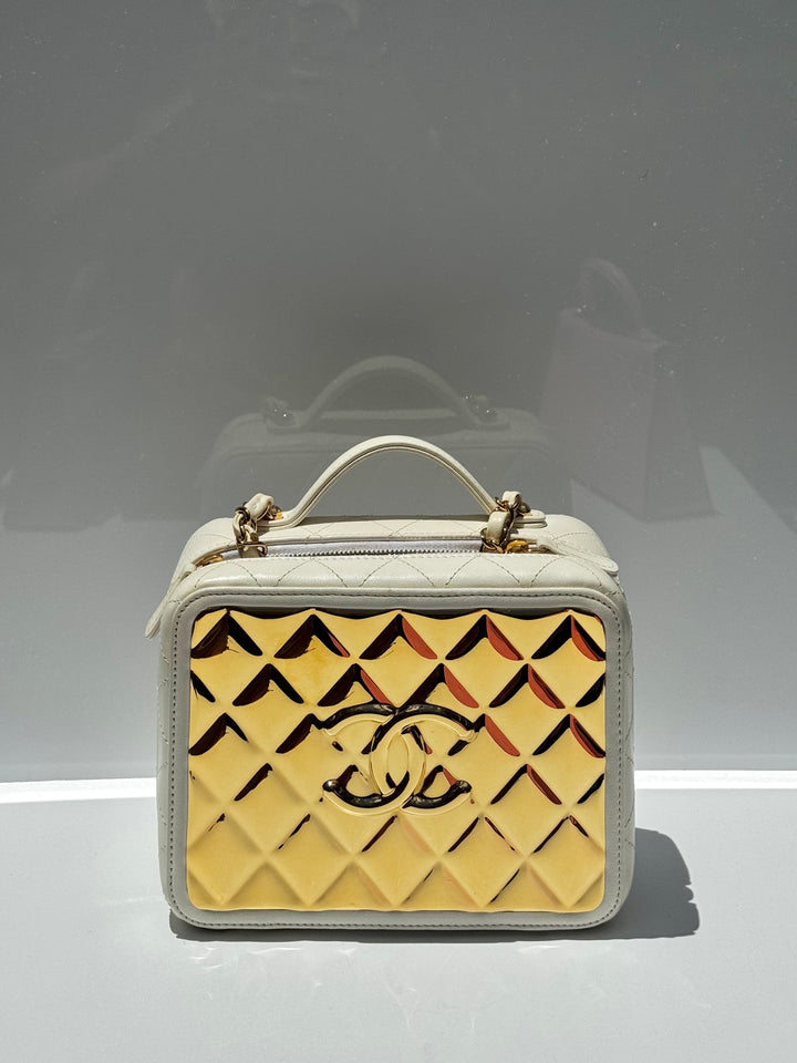 Chanel 21K Small White Lambskin Golden Plate Vanity Case