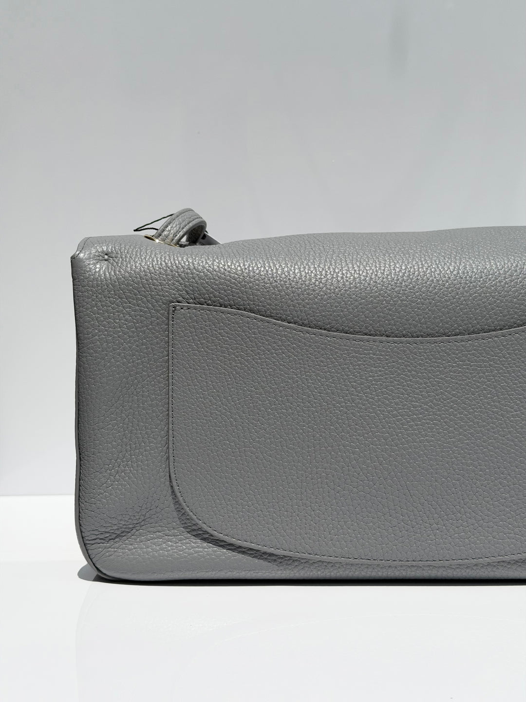Chanel Maxi Flap Bag Grey Grained Calfskin Gold Tone Hardware Métiers D’Art 2026