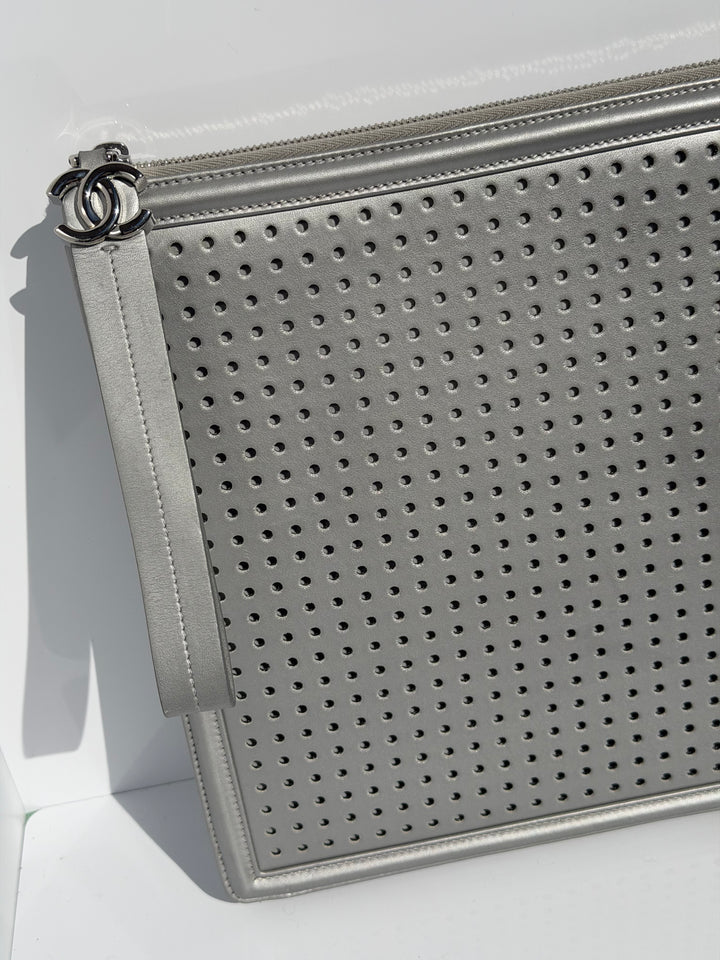 Chanel Rare LED XL Clutch Silver 2017