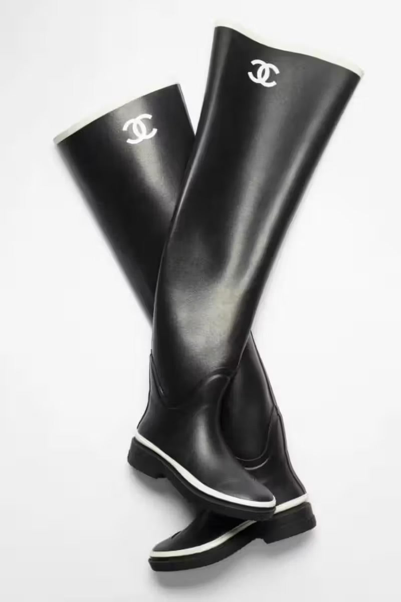 Chanel 22K Black/White Caoutchouc CC Logo Thigh High Rain Boot