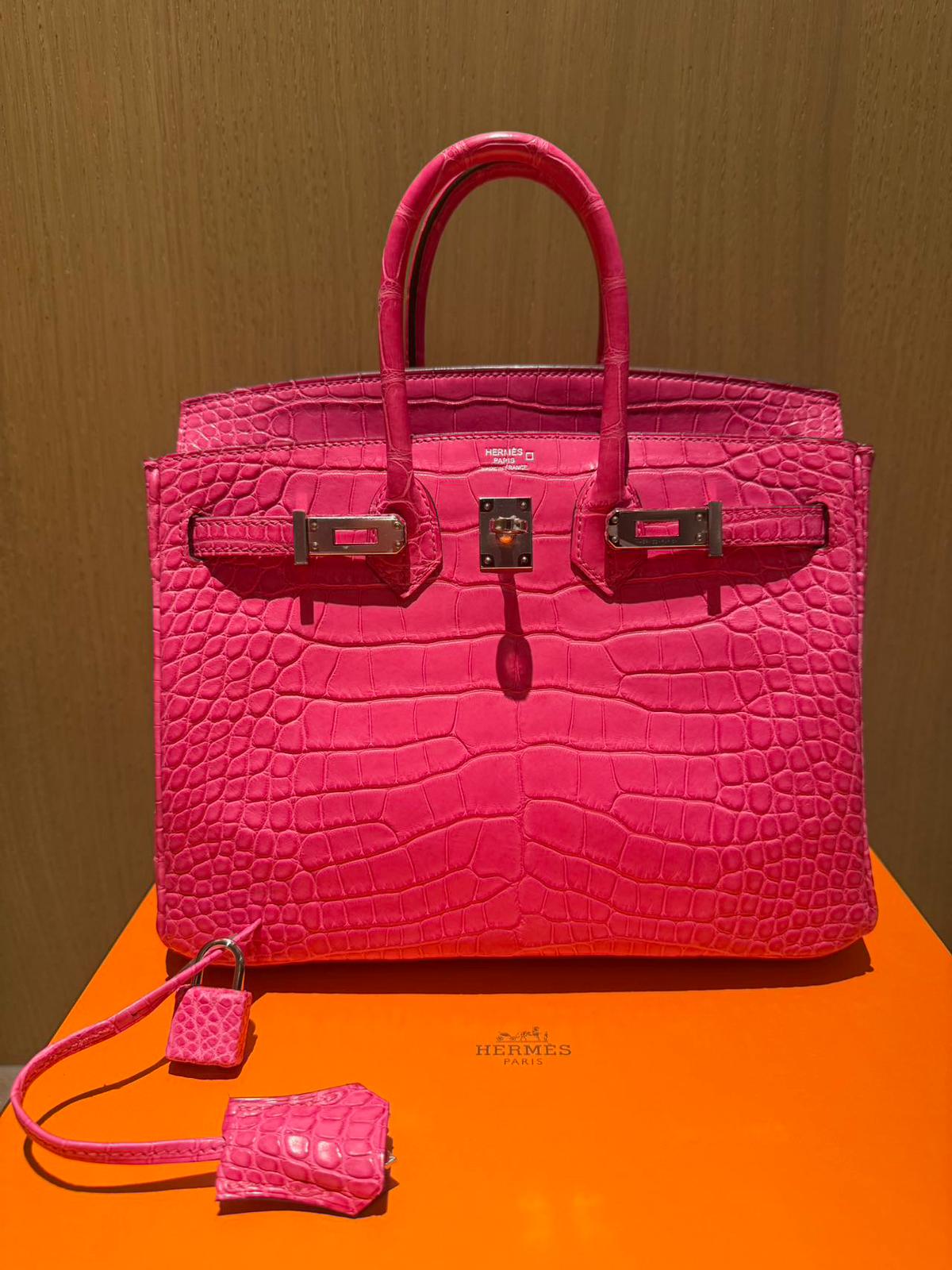 Hermes Rose Shocking Matte Alligator Birkin 25