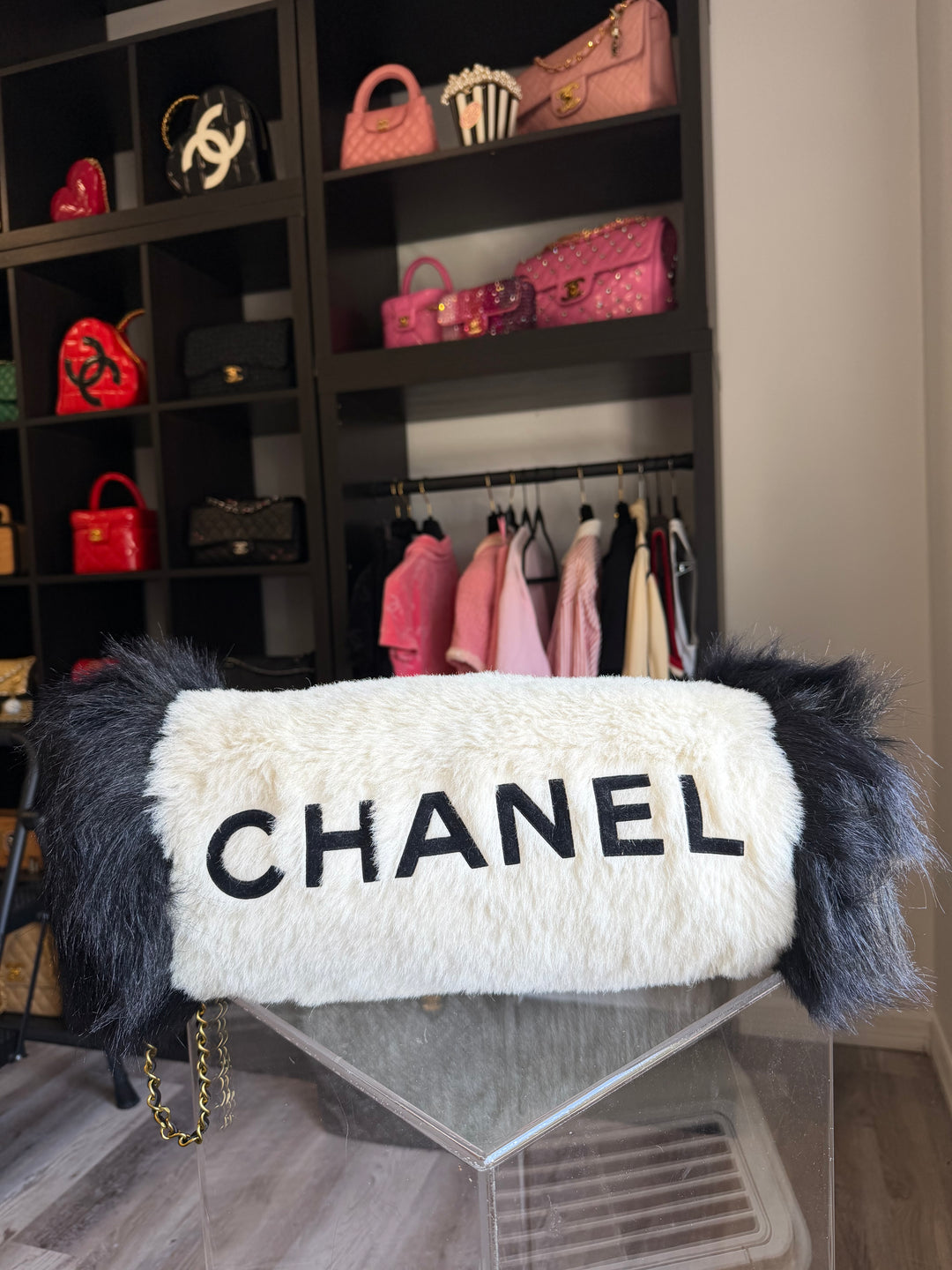 Chanel Jumbo Hand Warmer Shoulder Bag Black Faux Fur Gold Hardware 1990s