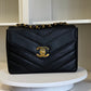 CHANEL VINTAGE BLACK CAVIAR CHEVRON JUMBO FLAP