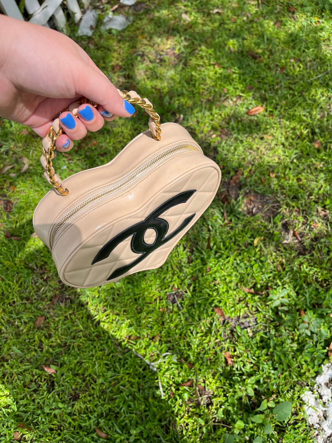 Chanel 1995 CC Beige Heart Vanity Bag