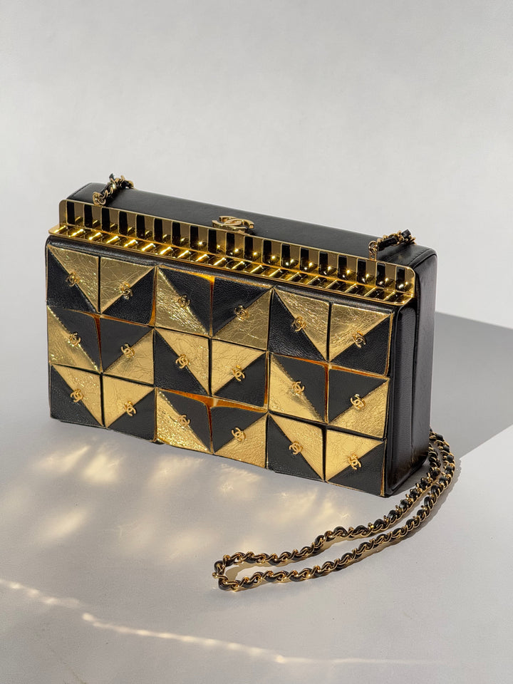 Chanel 19A Egypt Gold Lambskin Minaudiere Crossbody Black Gold 2019