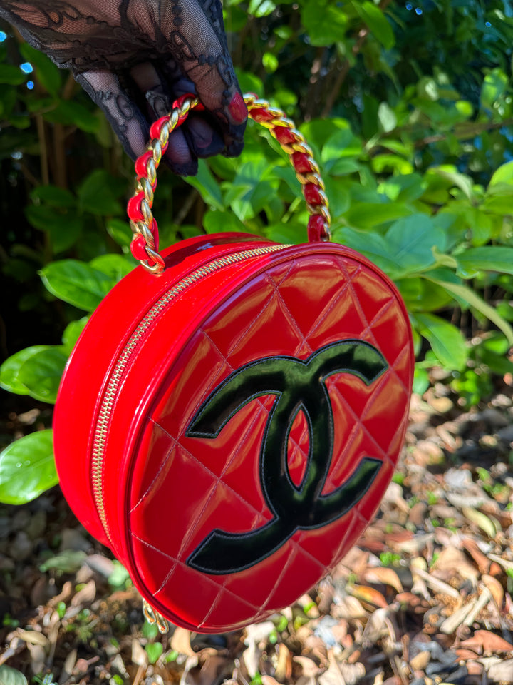 Chanel 1995 Red Patent Round Vanity